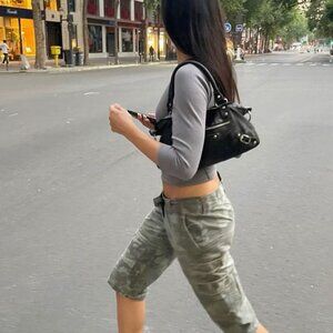 Blogger’s Favorite Y2K Camo Capris